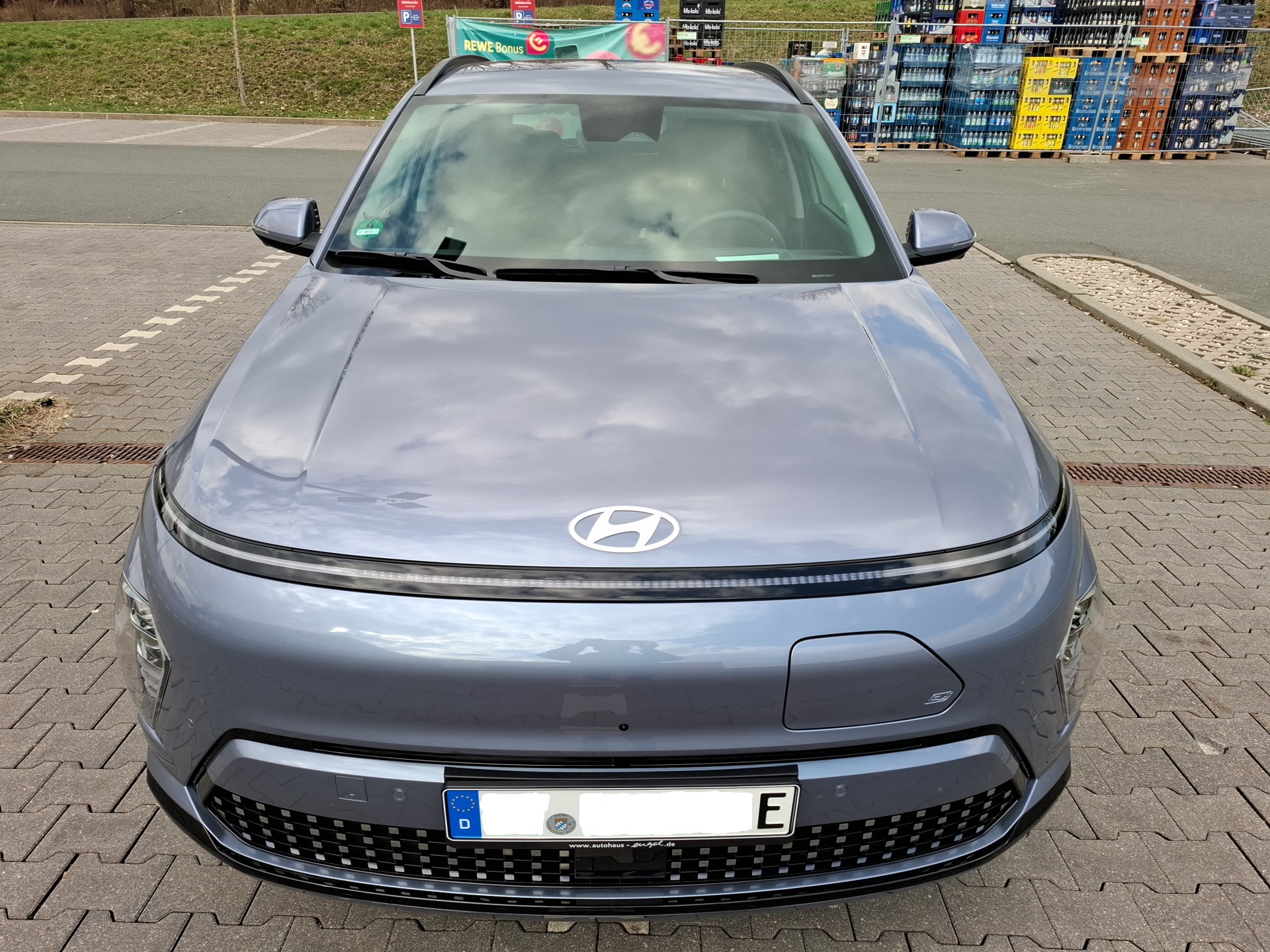 Hyundai Kona SX2_aussen_08_Vorne