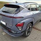 Hyundai Kona SX2_aussen_05_Rechts-Hinten